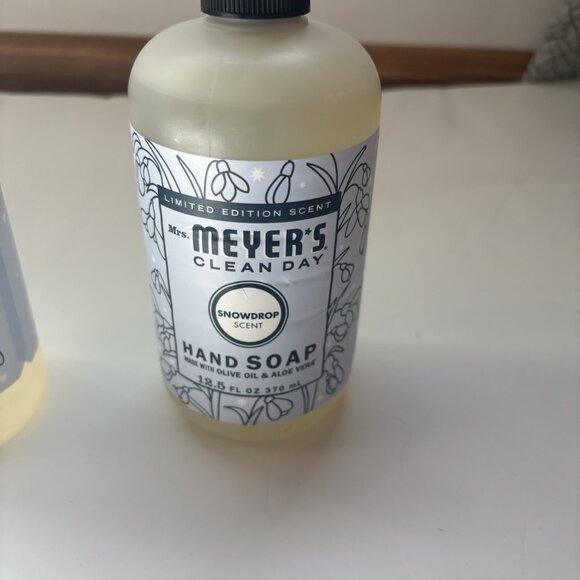 Mrs. Meyer's Snowdrop Scent Hand & Dish Soap Bundle - Limited Edition - Picture 2 of 7